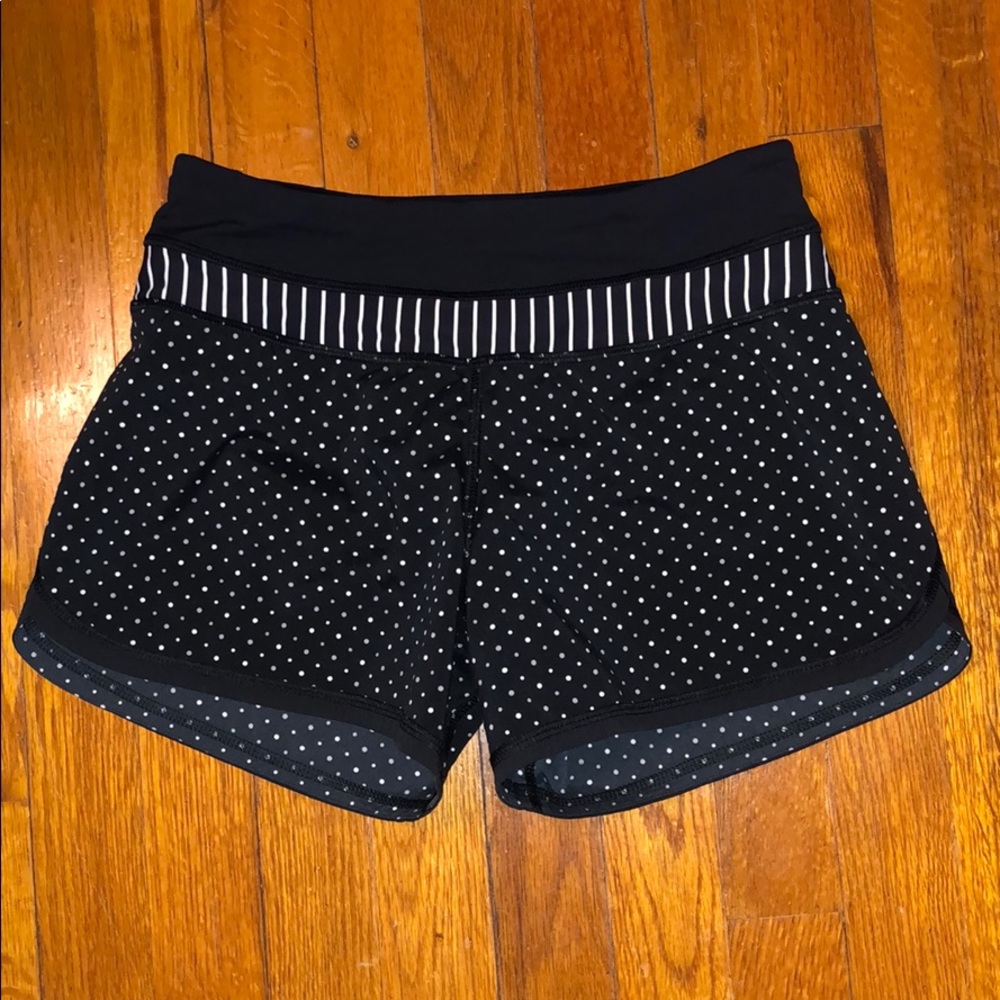 Lululemon Polka Dot Speed Shorts-4.5”